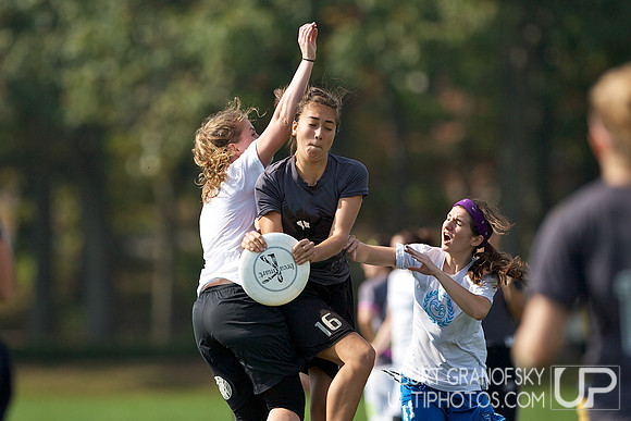 Saturday Action, Women's Division, USAU 2012 Northeast Regionals