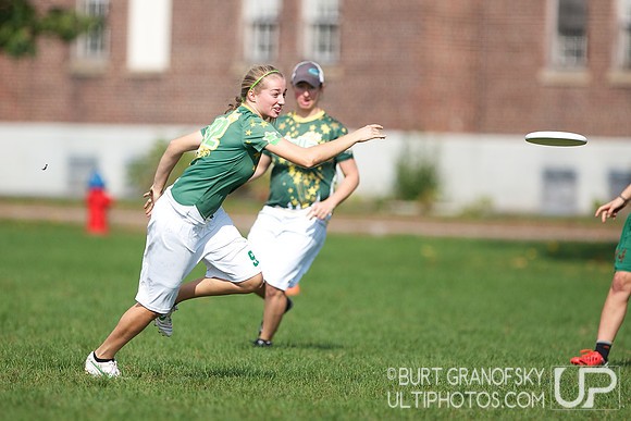 Saturday Action, Women's Division, USAU 2012 Northeast Regionals