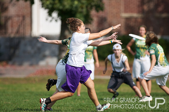 Saturday Action, Women's Division, USAU 2012 Northeast Regionals