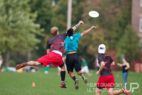 Saturday Action, Mixed Division, USAU 2012 Northeast Regionals
