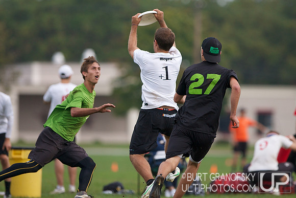 Saturday Action, Mixed Division, USAU 2012 Northeast Regionals