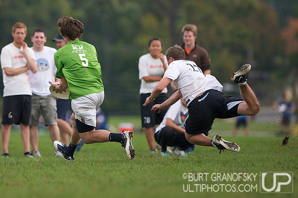 Saturday Action, Mixed Division, USAU 2012 Northeast Regionals