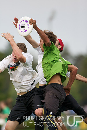 Saturday Action, Mixed Division, USAU 2012 Northeast Regionals