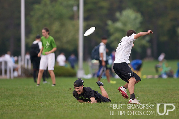 Saturday Action, Mixed Division, USAU 2012 Northeast Regionals
