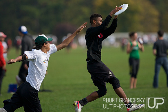 Saturday Action, Mixed Division, USAU 2012 Northeast Regionals