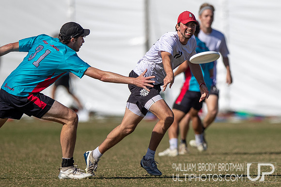 Day 2 of the 2025 USA Ultimate Club Nationals