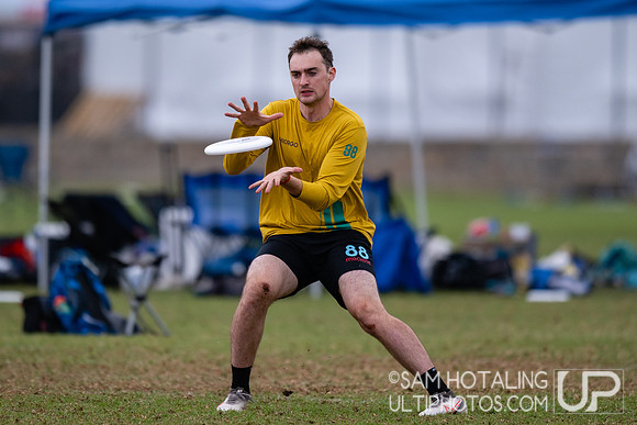 Chicago Machine vs Ring of Fire in fifth-place finals at USA Ultimate National Championships