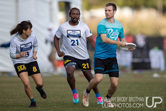 Day 1 of the 2025 USA Ultimate Club Nationals