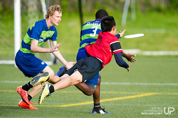 Nighthawks_Rainmakers_20150523_192538_JBP00854