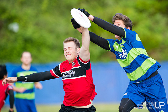 Nighthawks_Rainmakers_20150523_193502_JBP00977