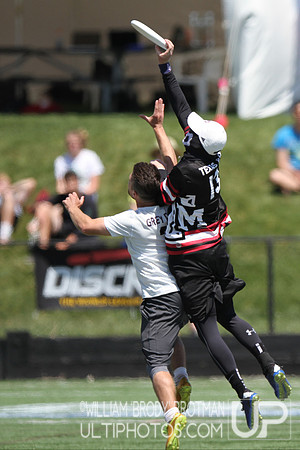 Day 2 of the D-1 College Championships