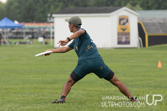 CRAZY vs Lunch Box Ultimate Club