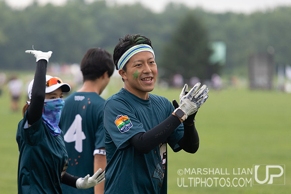 CRAZY vs Lunch Box Ultimate Club