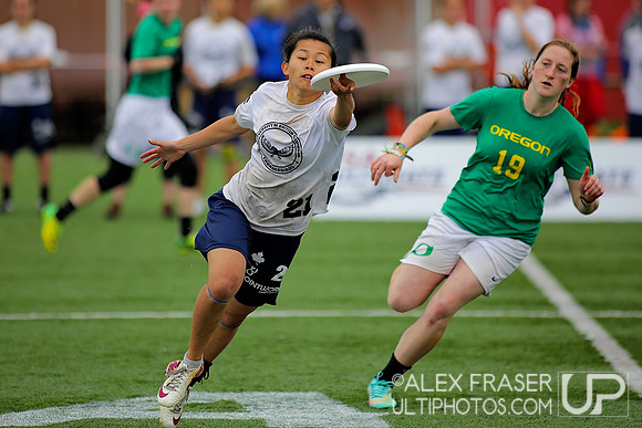Women's Semifinal I - 2015 USAU College Championships