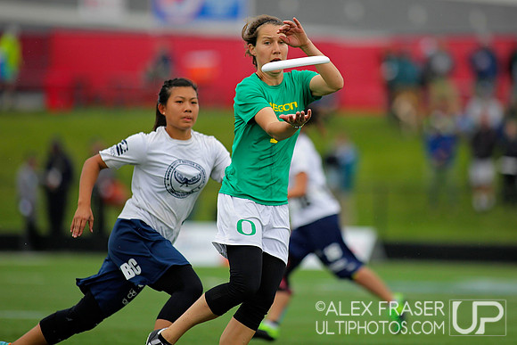 Women's Semifinal I - 2015 USAU College Championships