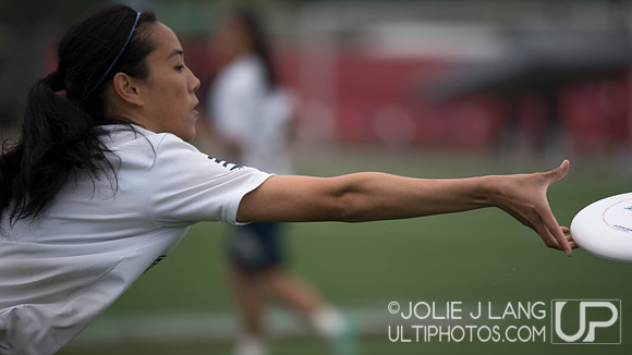 Oregon Fugue vs UBC Thunderbirds Women's Semi - USAU DI College