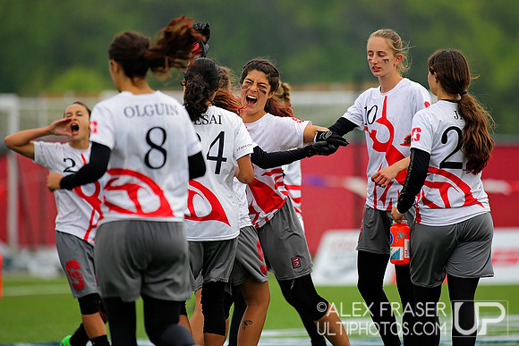 Women's Semifinal II - 2015 USAU DI College Championships