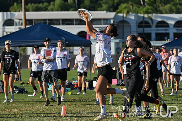 Scandal v Phoenix - Thurs Pool R4 - USA Ultimate Club Champs 202