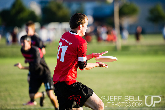USAU_Nationals_2013_Friday_20131018_180908_JBP6633