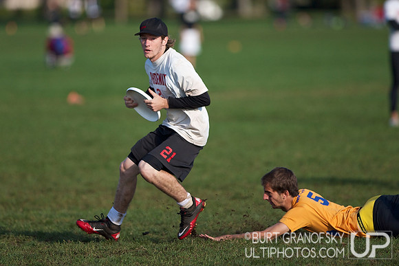 Open Division, Sunday Action -- 2012 USAU NE Regionals