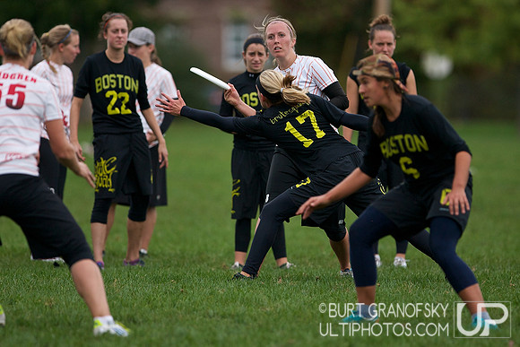 Sunday Games to Go to Nationals, Women's Division, USAU 2012 Northeast Regionals