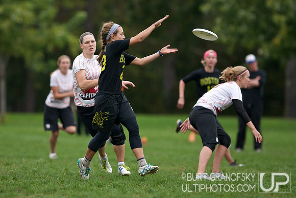 Sunday Games to Go to Nationals, Women's Division, USAU 2012 Northeast Regionals