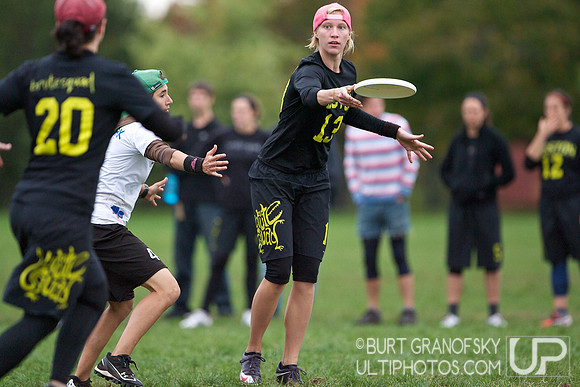 Sunday Games to Go to Nationals, Women's Division, USAU 2012 Northeast Regionals