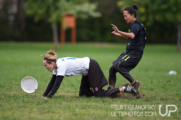 Sunday Games to Go to Nationals, Women's Division, USAU 2012 Northeast Regionals