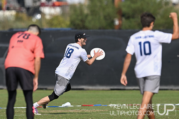 Vault v Chain Lightning Men's Preqtr - USA Ultimate Club Champs