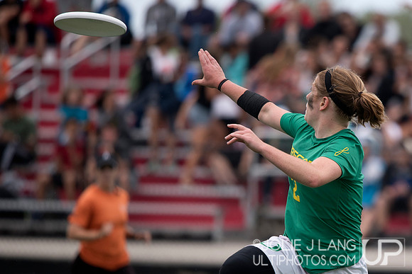 Oregon Fugue vs Stanford Superfly Women's Final - USAU DI Colleg