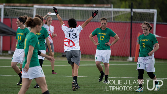 Oregon Fugue vs Stanford Superfly Women's Final - USAU DI Colleg