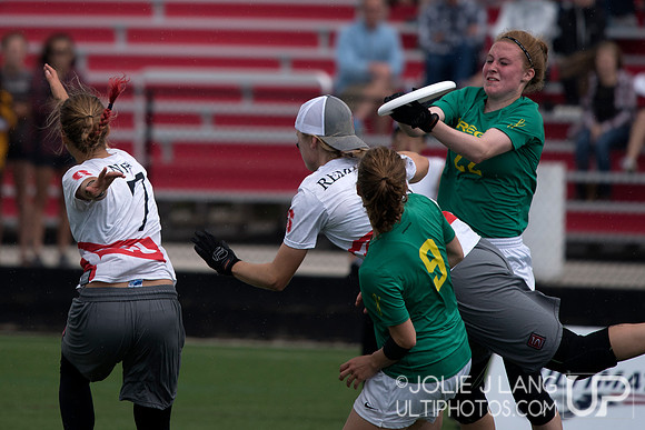 Oregon Fugue vs Stanford Superfly Women's Final - USAU DI Colleg