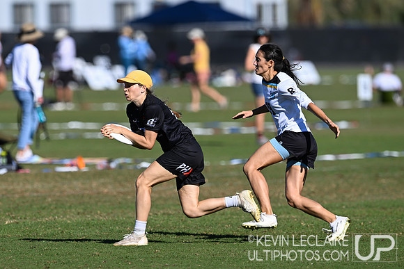 Schwa vs. Phoenix - Thursday Pool R1 - USA Ultimate Club Champs