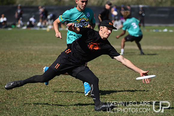 Truck Stop vs Ring of Fire Qtr - USA Ultimate Club Champs 2022