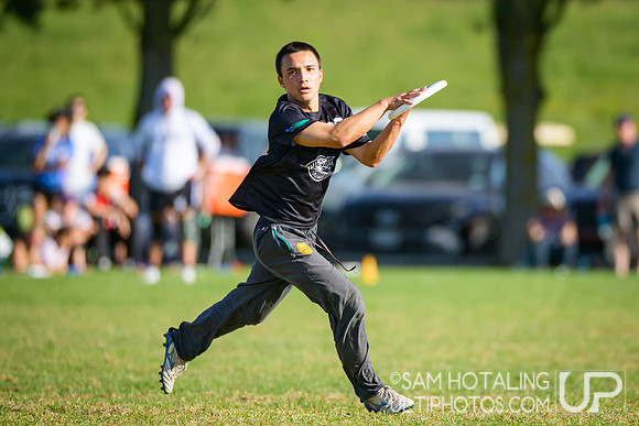 Pre-quarterfinals at USAU D-I College Championships