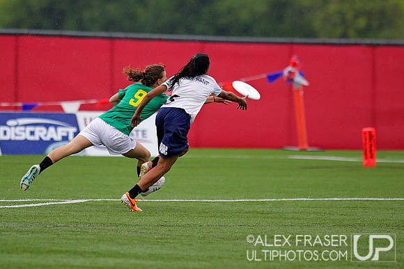 Women's Semi I - Oregon vs BC - 2015 USAU DI College Championships