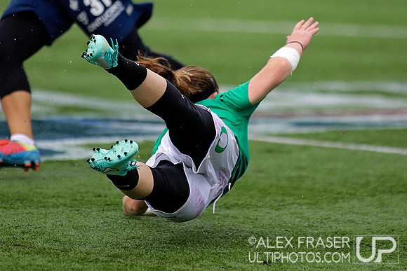 Women's Semi I - Oregon vs BC - 2015 USAU DI College Championships