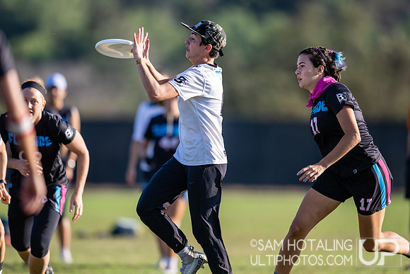 Flipside vs Schwa in 5th-place finals at USA Ultimate National Championships