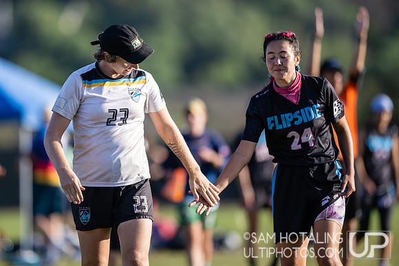 Flipside vs Schwa in 5th-place finals at USA Ultimate National Championships