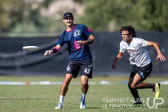 Johnny Bravo vs Chicago Machine in quarterfinals at USA Ultimate National Championships