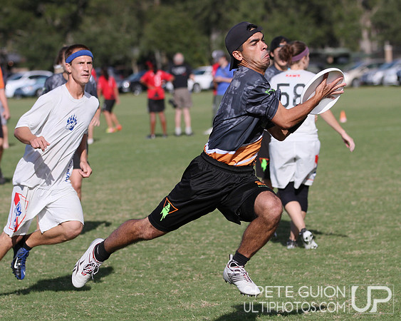 Round 1, Saturday, 2012 Club Nationals