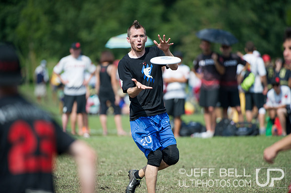 wucc2014_day6_20140807_113743_JBP00429