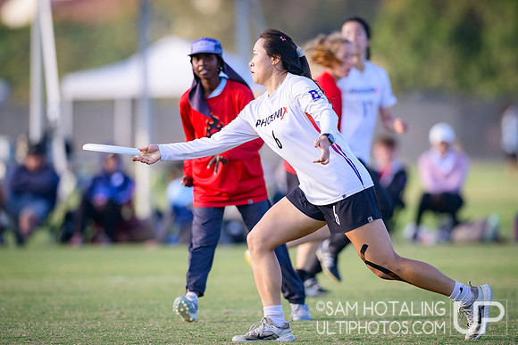 Phoenix vs Seattle Riot at USAU Club Championships, Surf Cup Sports Park