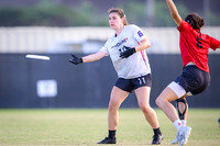 Phoenix vs Seattle Riot at USAU Club Championships, Surf Cup Sports Park