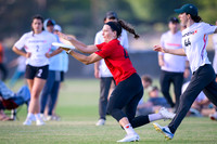 Phoenix vs Seattle Riot at USAU Club Championships, Surf Cup Sports Park