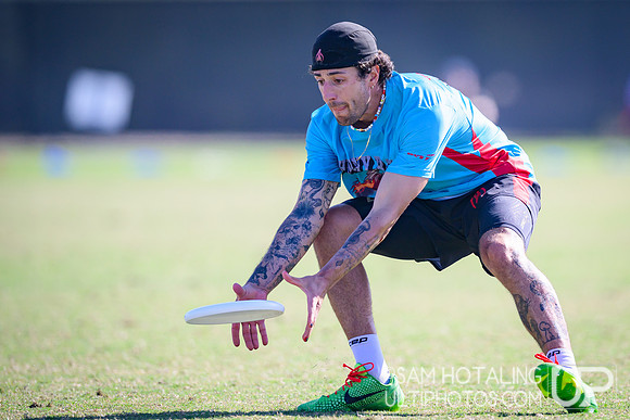 Johnny Bravo vs Chicago Machine at USAU Club Championships, Surf Cup Sports Park
