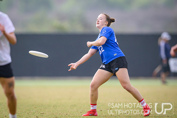 Iris vs Nightlock at USAU Club Championships, Surf Cup Sports Park