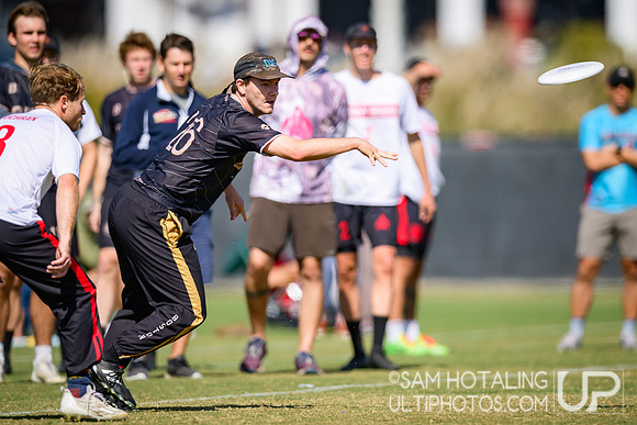 DiG vs Johnny Bravo at USAU Club Championships, Surf Cup Sports Park
