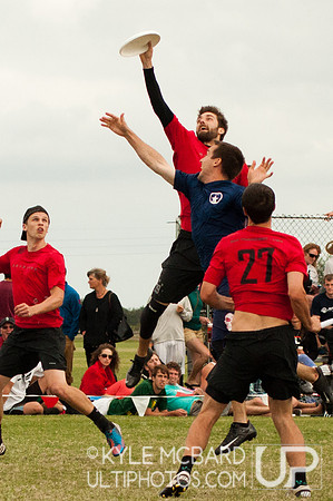 Open Final - Doublewide v. Revolver - 2012 USA Ultimate Club Championships