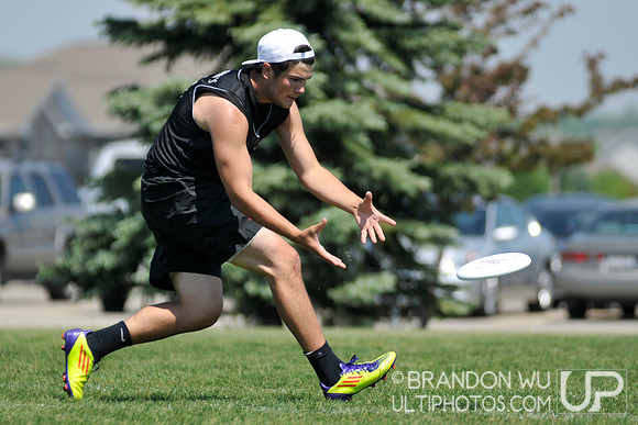Saturday Open Pool Play & Crossovers - 2012 USAU D-III College Championships